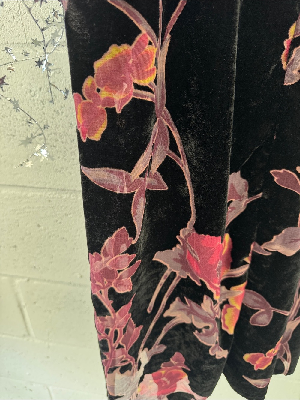 Velvet sheer black floral dress - Picture 3 of 7